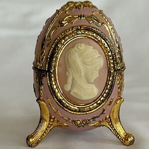 Vintage Sankyo Egg Shaped Cameo Music Trinket Box